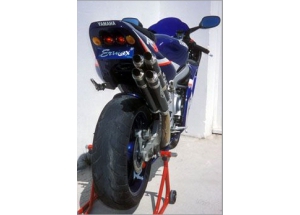 PASSAGE DE ROUE YZF R6 99/2000 AVEC TROUS POUR FEUX
